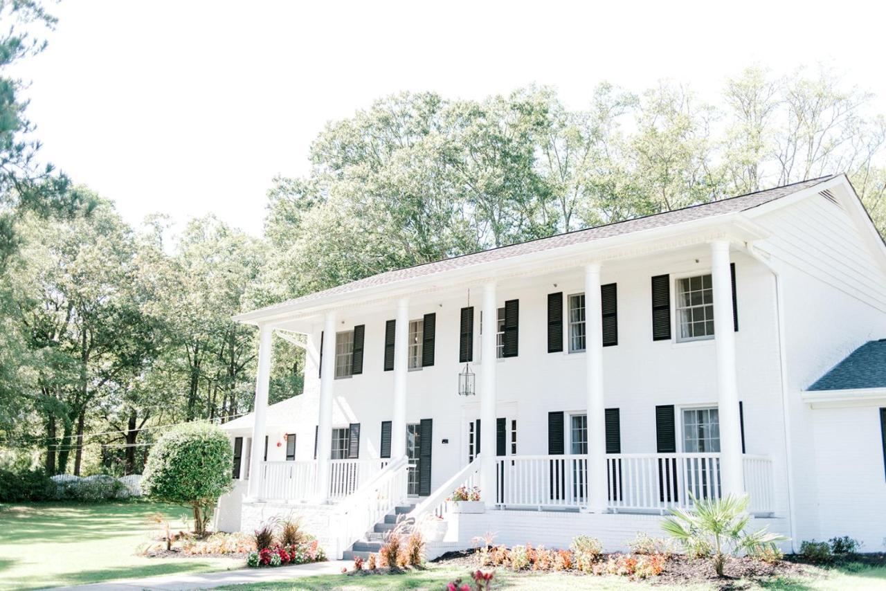 Bed and Breakfast Georgia Palms & Gardens à Powder Springs Extérieur photo