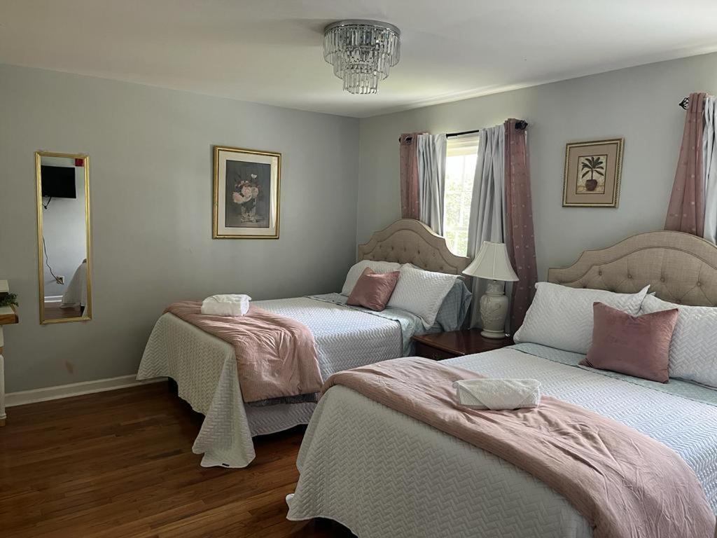 Bed and Breakfast Georgia Palms & Gardens à Powder Springs Extérieur photo