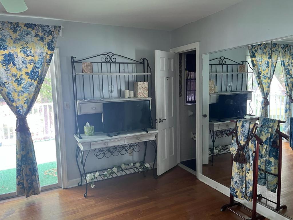 Bed and Breakfast Georgia Palms & Gardens à Powder Springs Extérieur photo